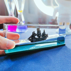 UNSINKABLE CRUISE SHIP ORNAMENT