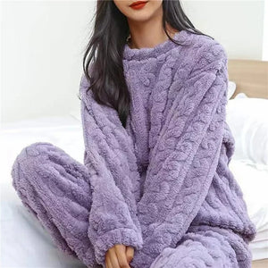 Women’s Winter Pajama Set Soft Warm Thickened Fleece Long Sleeve Homewear Sleepwear Suitable for Indoor Outdoor Use